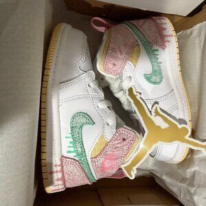 Jordan 1 Mid SE Ice Cream TD (Sz 7C BNIB) Style/Model: DD1668-100